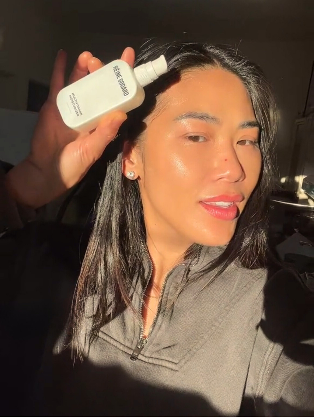 Glass Multi-Vitamin Moisturizer